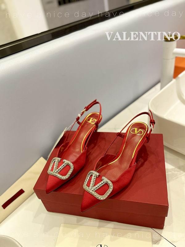 Valentino Women's Shoes 548